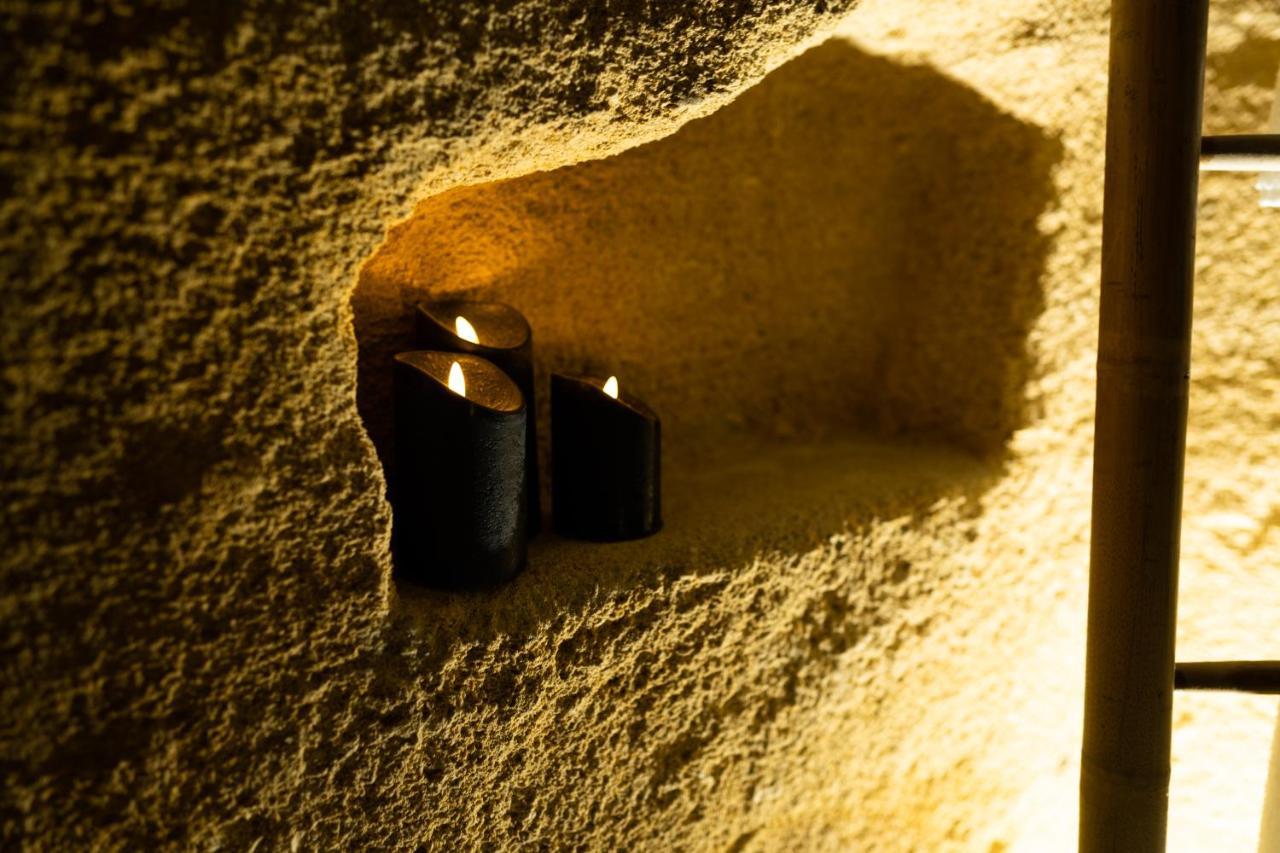 Apartment Le Temps Suspendu, Troglodyte Avec Jacuzzi