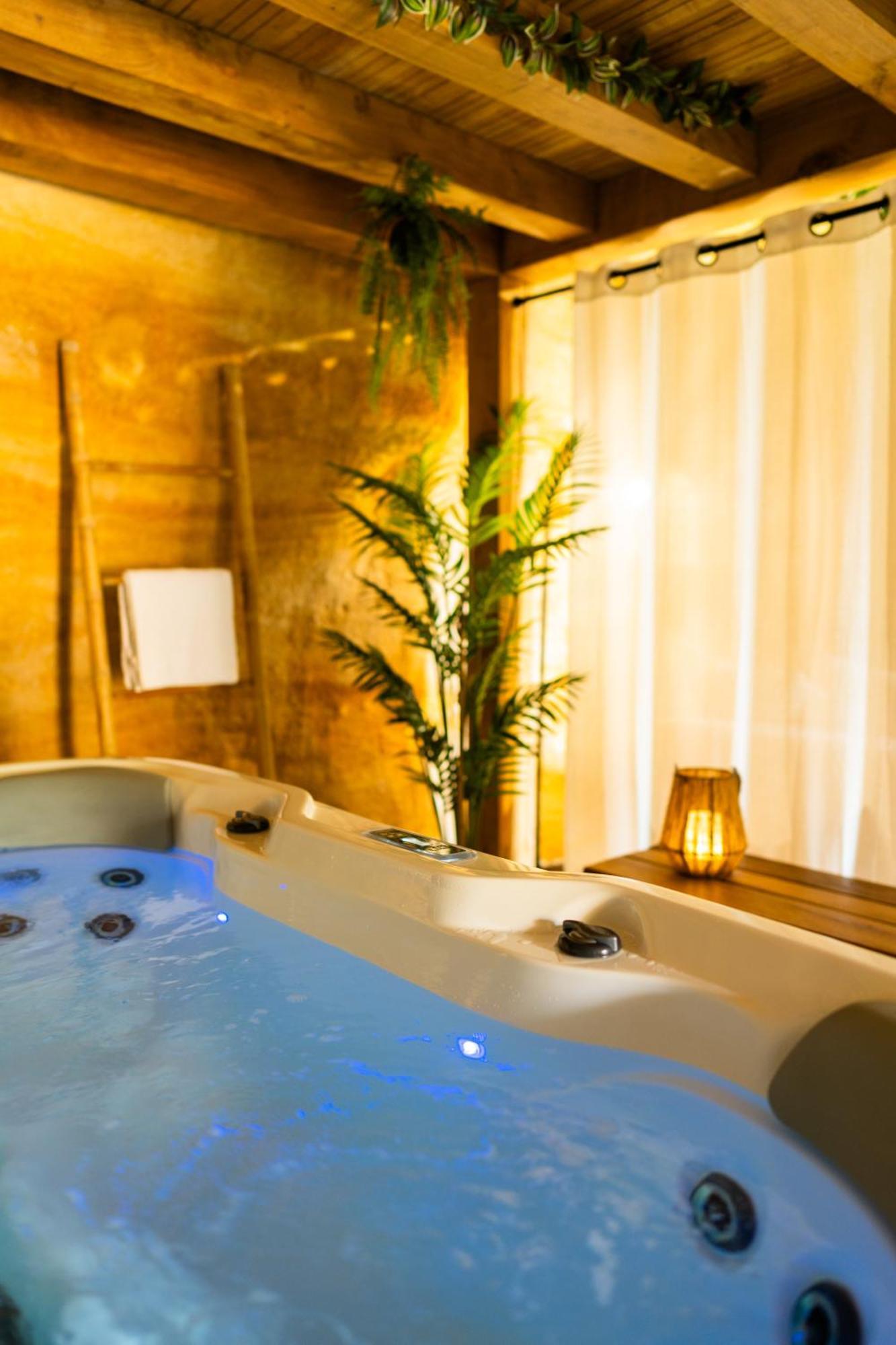 Apartment Le Temps Suspendu, Troglodyte Avec Jacuzzi Doue-la-Fontaine