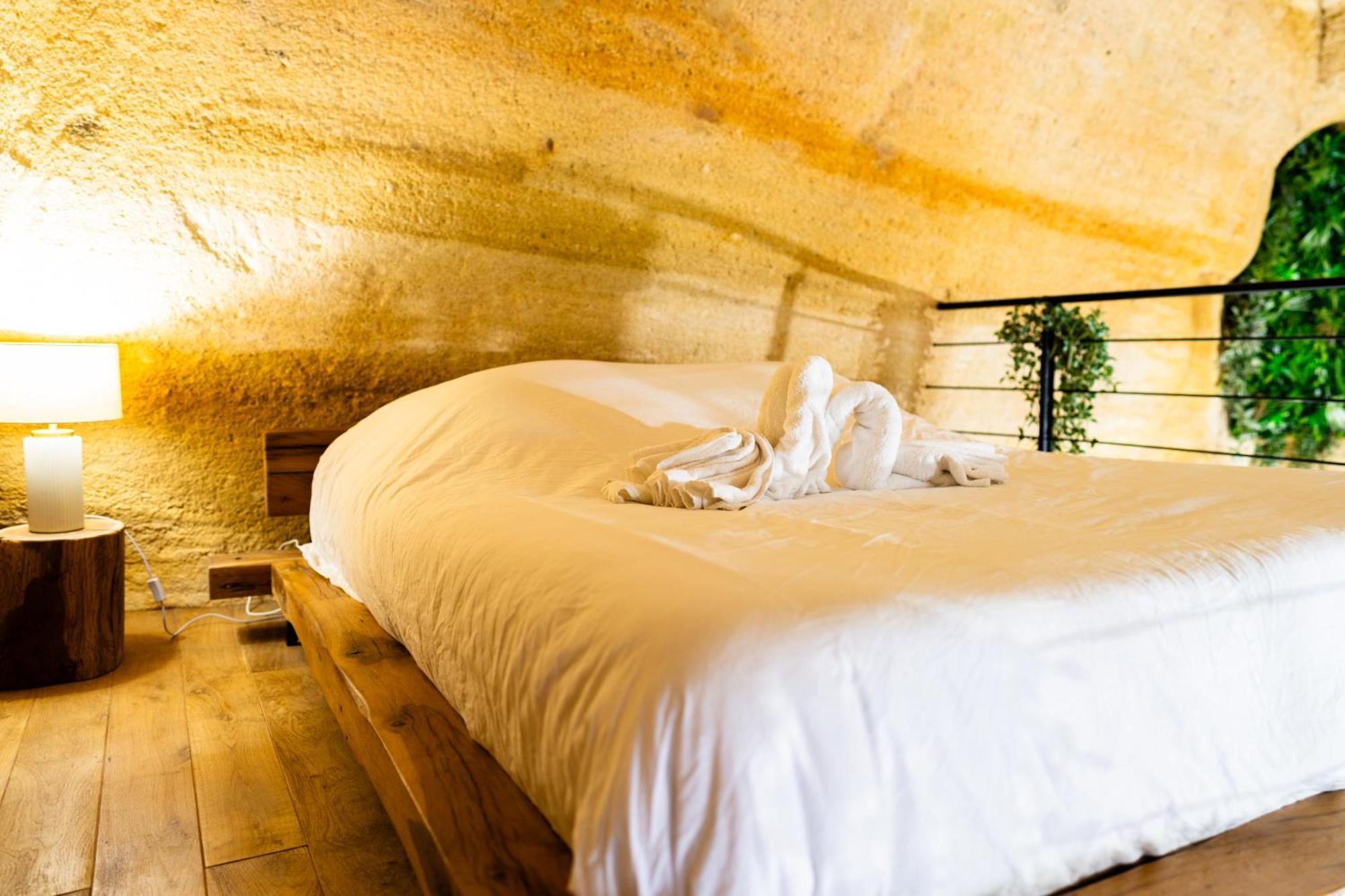 Le Temps Suspendu, Troglodyte Avec Jacuzzi Apartment